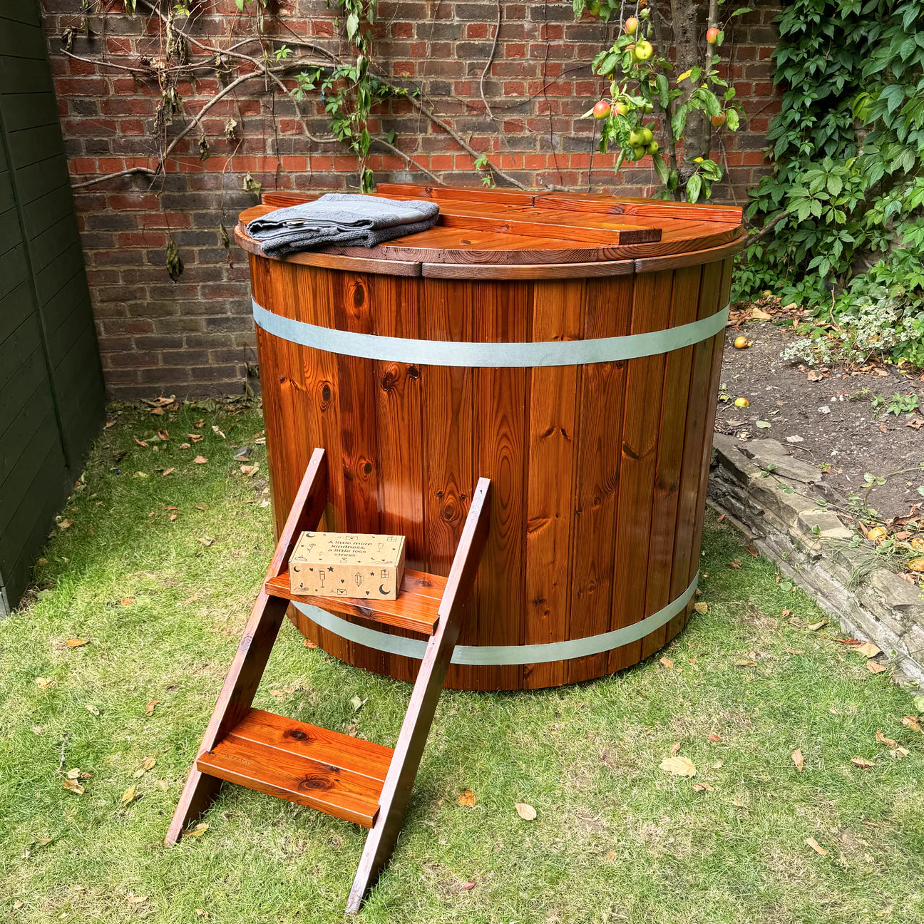 KeiCo Wellness Thermowood XL Ice Bath - DIY Flat Pack - 1000L Cold Plunge