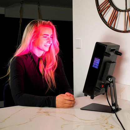 Desktop Red Light Panel